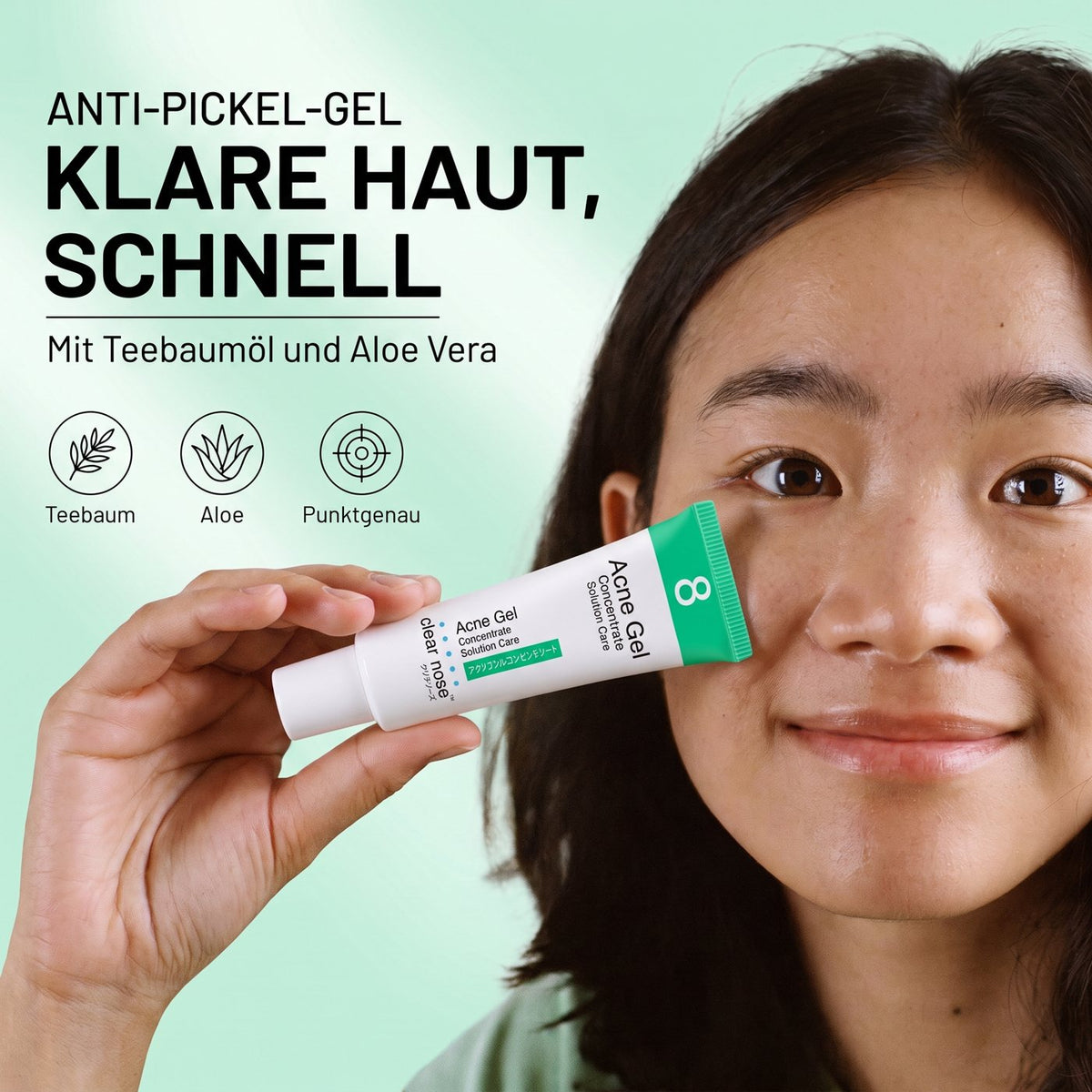 Clear Nose Tea Tree Gel for Blemish-Prone Skin (4 g) | Model with product
