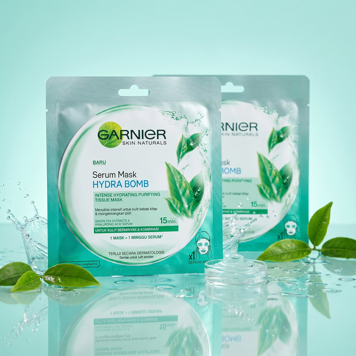 Garnier Hydra Bomb Serum Sheet Mask – Produktbild mit Wassersplash und grünen Blättern